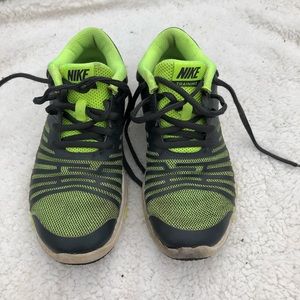 4y youth nike!